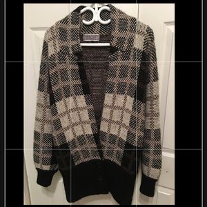 Vintage Winter sweater / Light Coat